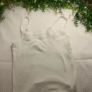 • AERO LACE TANK TOP CAMI •